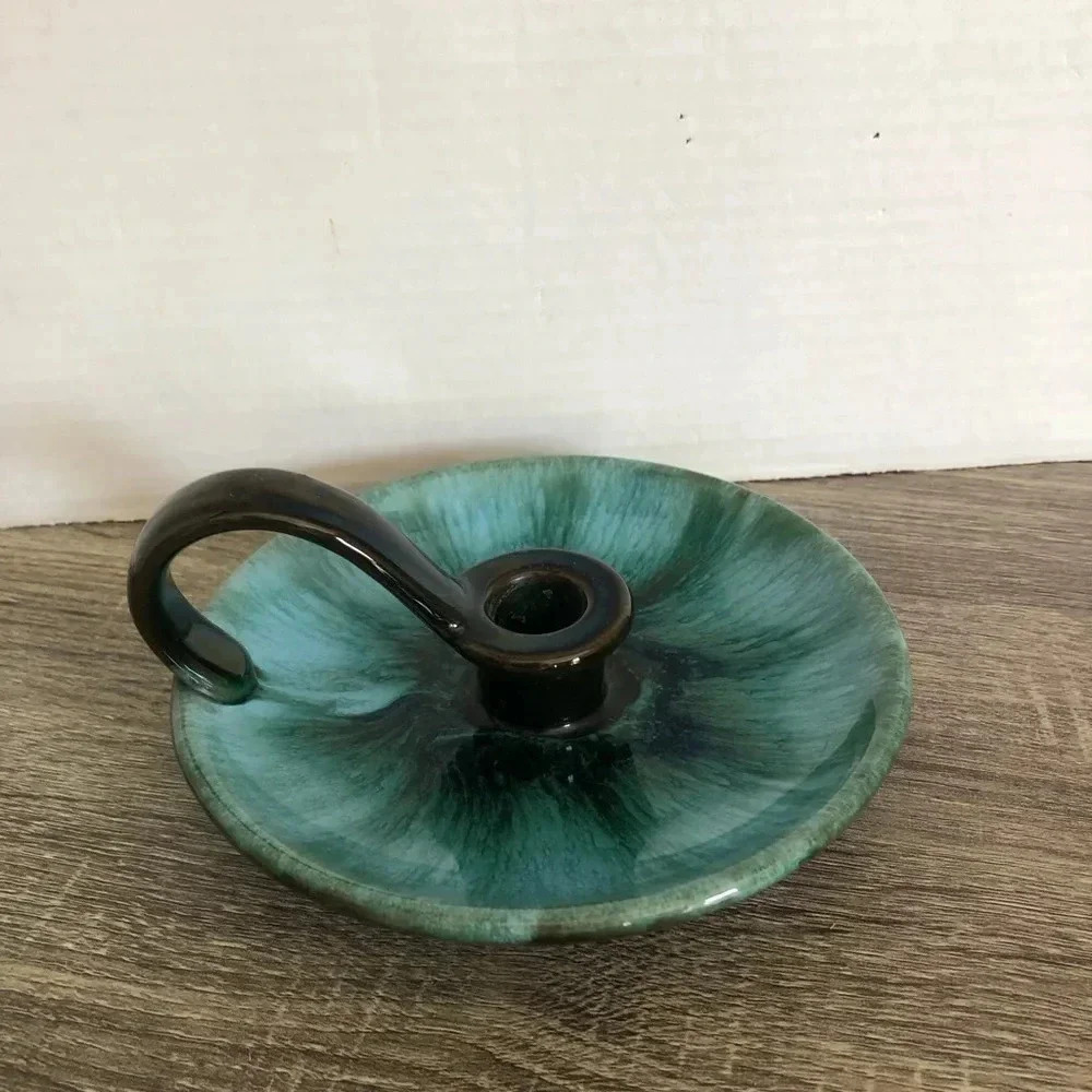 Vtg  Blue Mountain Pottery Chamberstick Candle Holder